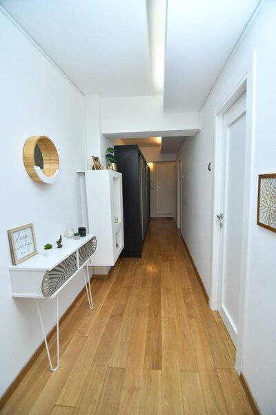 13 Septembrie, Marriott, Palatul Parlamentului